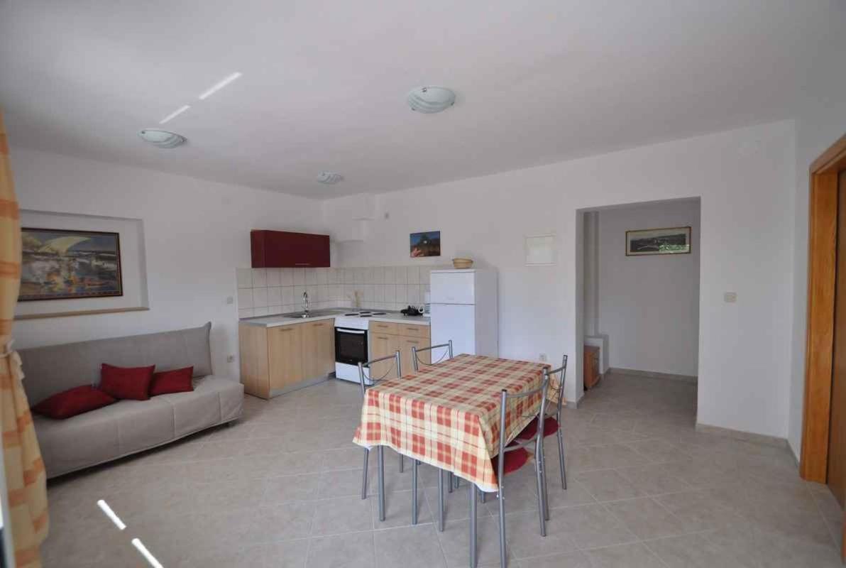 Apartment In Vrbnik/Insel Krk 36796 Extérieur photo