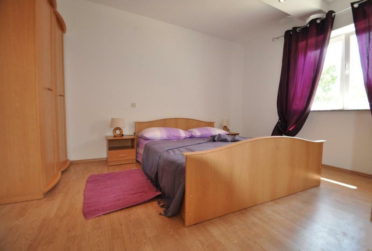 Apartment In Vrbnik/Insel Krk 36796 Extérieur photo