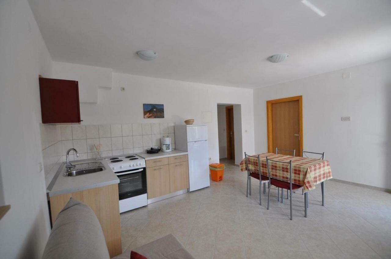 Apartment In Vrbnik/Insel Krk 36796 Extérieur photo