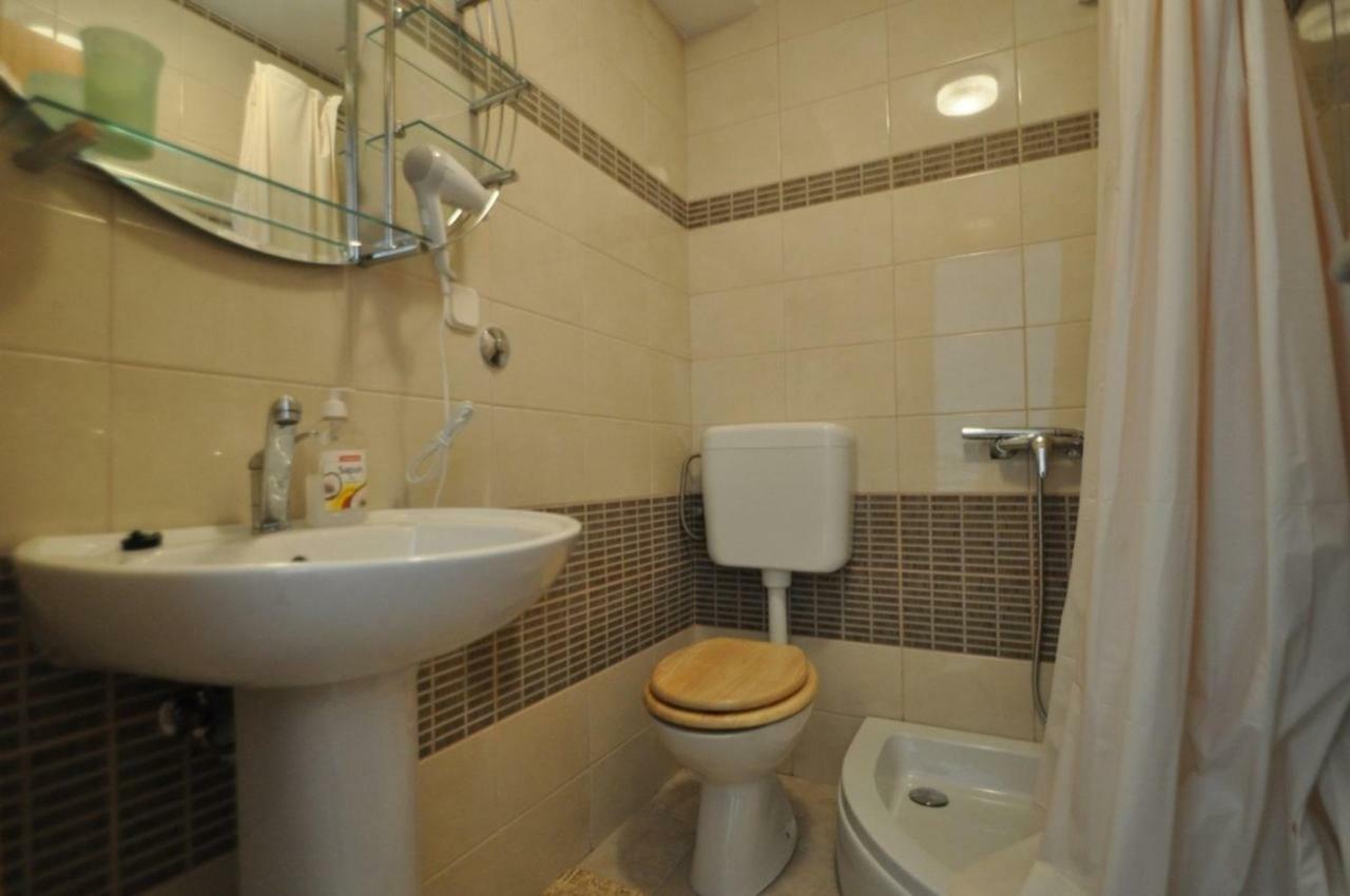 Apartment In Vrbnik/Insel Krk 36796 Extérieur photo